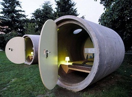 Free pipe hotel
